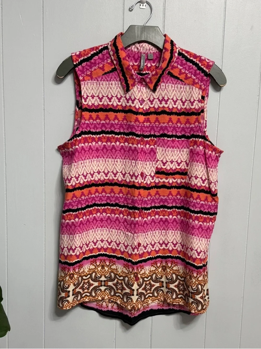 #16)  new directions Pink and Orange Patterned Sleeveless Top